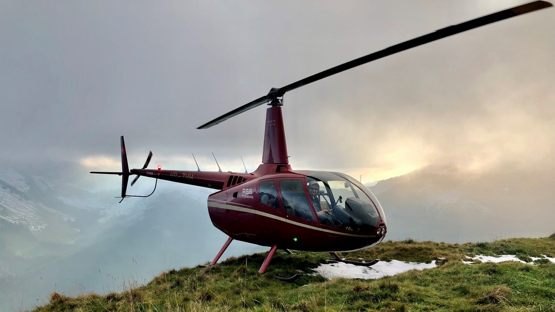 Helikopter Flugschule Berufspilot Zürich, Ostschweiz