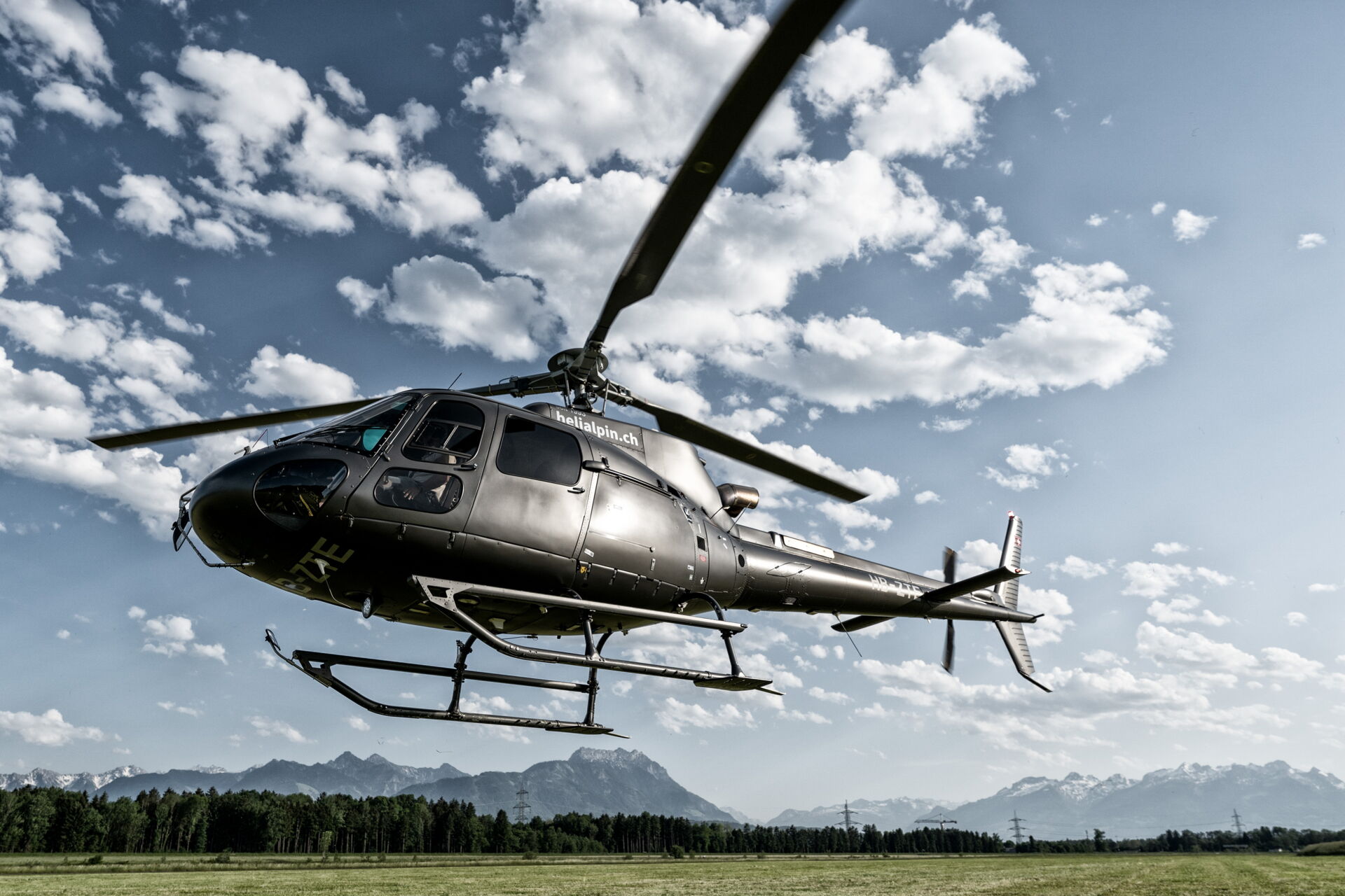 helikopterschnupperfliegen-h125